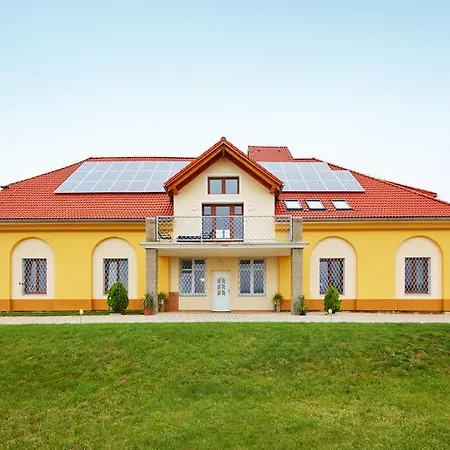 Oaza Apartmán Slavetin